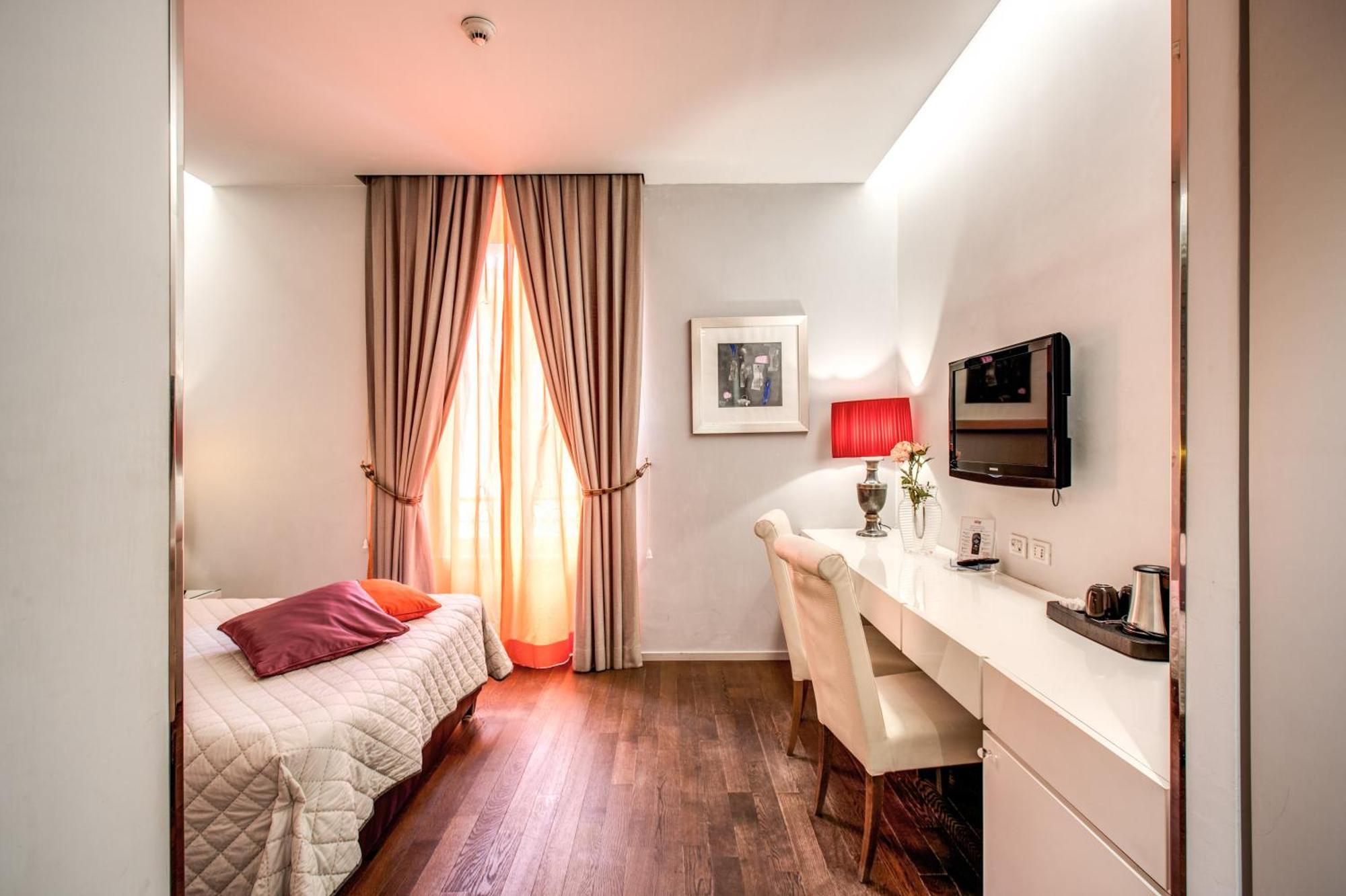 Boutique Rome Inn Екстер'єр фото